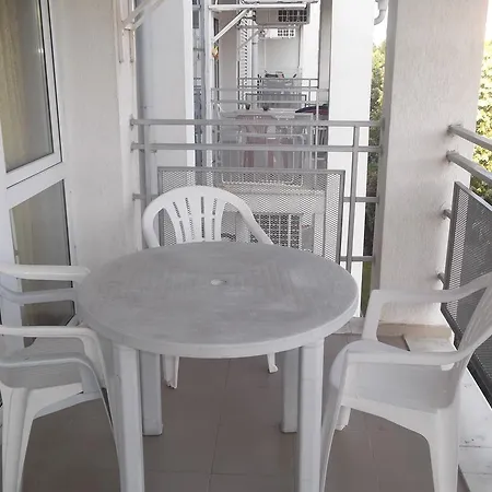 Aparment In Elit 2 Апартамент